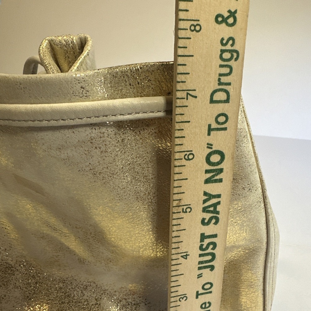HOBO Original Metallic Gold Triangle Crossbody Bucket Bag - Picture 9 of 9
